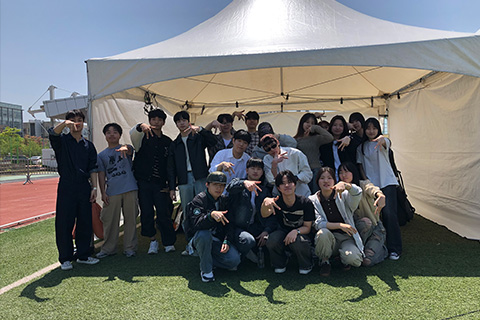 파이오니아 활동사진